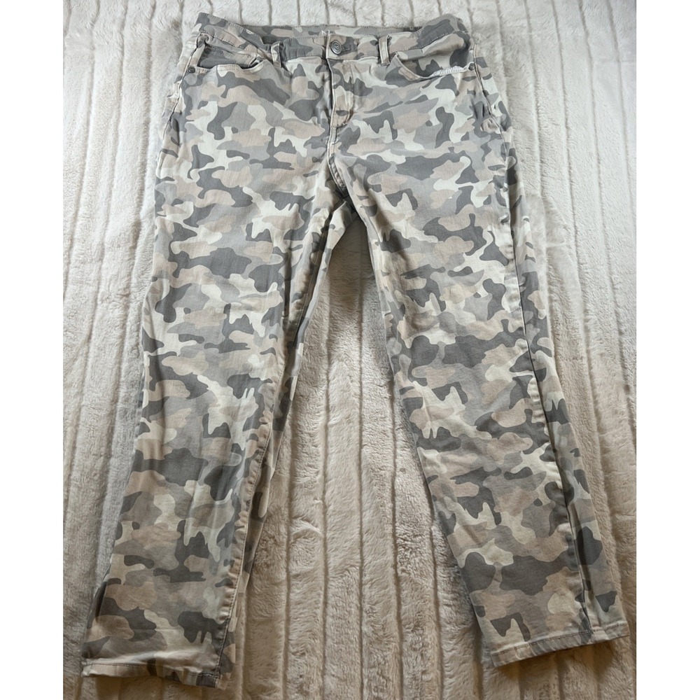 New Direction Skinny Oink‎ Camo Jeans Size 16 Regular Women's